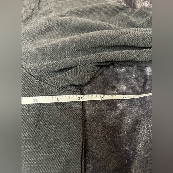 Roundtree & Yorke Big & Tall Long Sleevy Polynosic Henley Shirt, size 2XT, NWT! - Picture 8 of 10